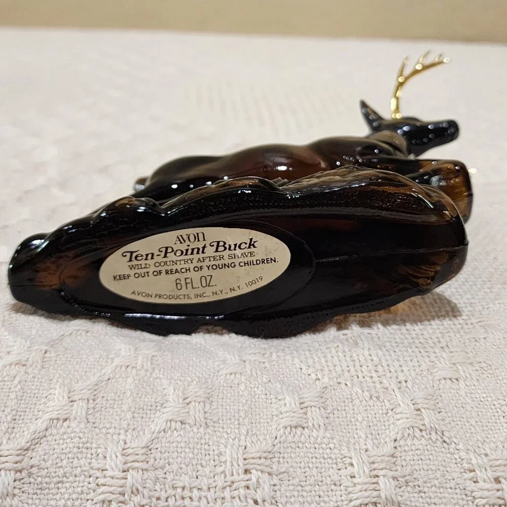 Vintage Avon TEN POINT BUCK DEER Brown Glass Bottle Wild Country Scent 7/8 Full